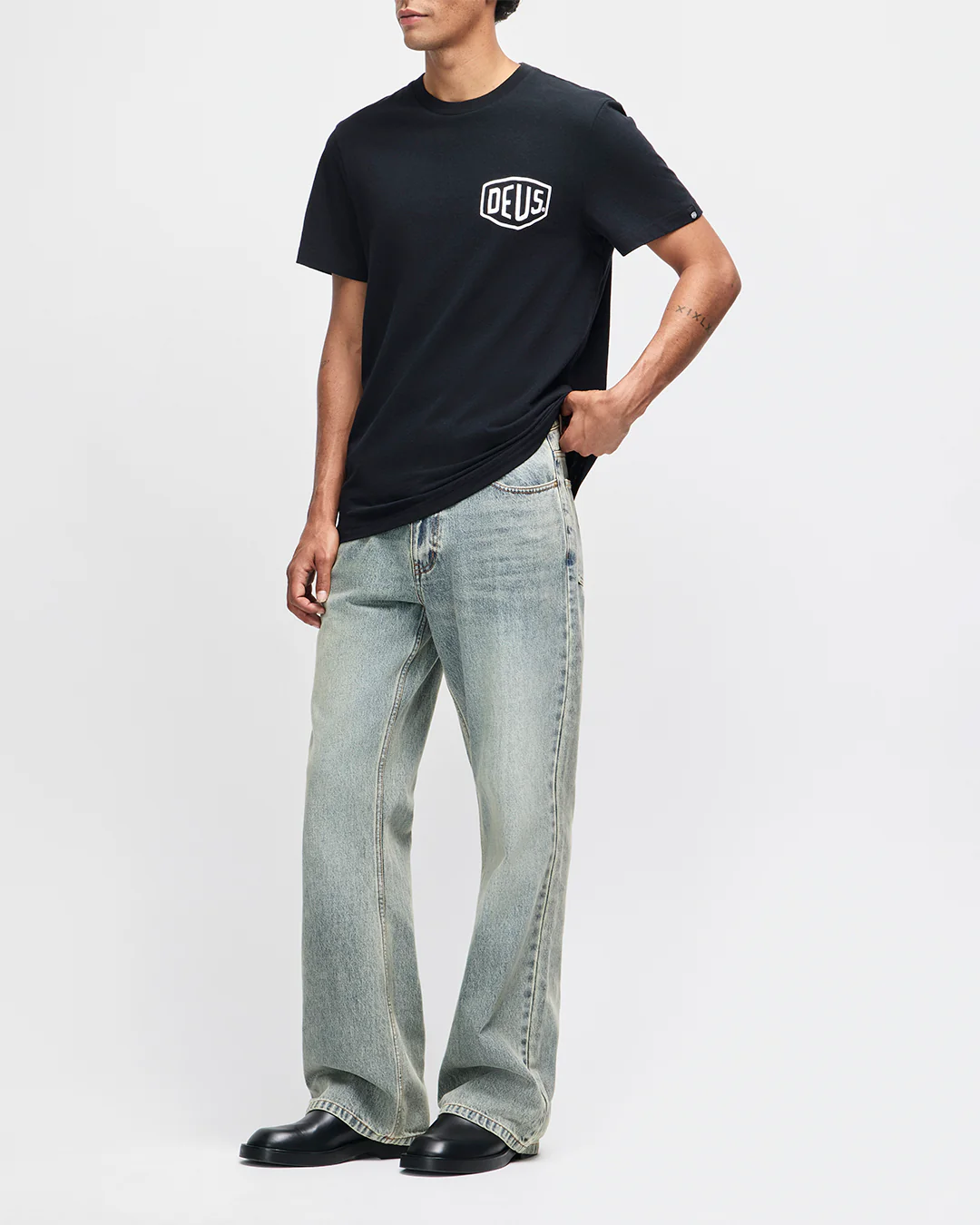 Camperdown Address - Black - Image 9