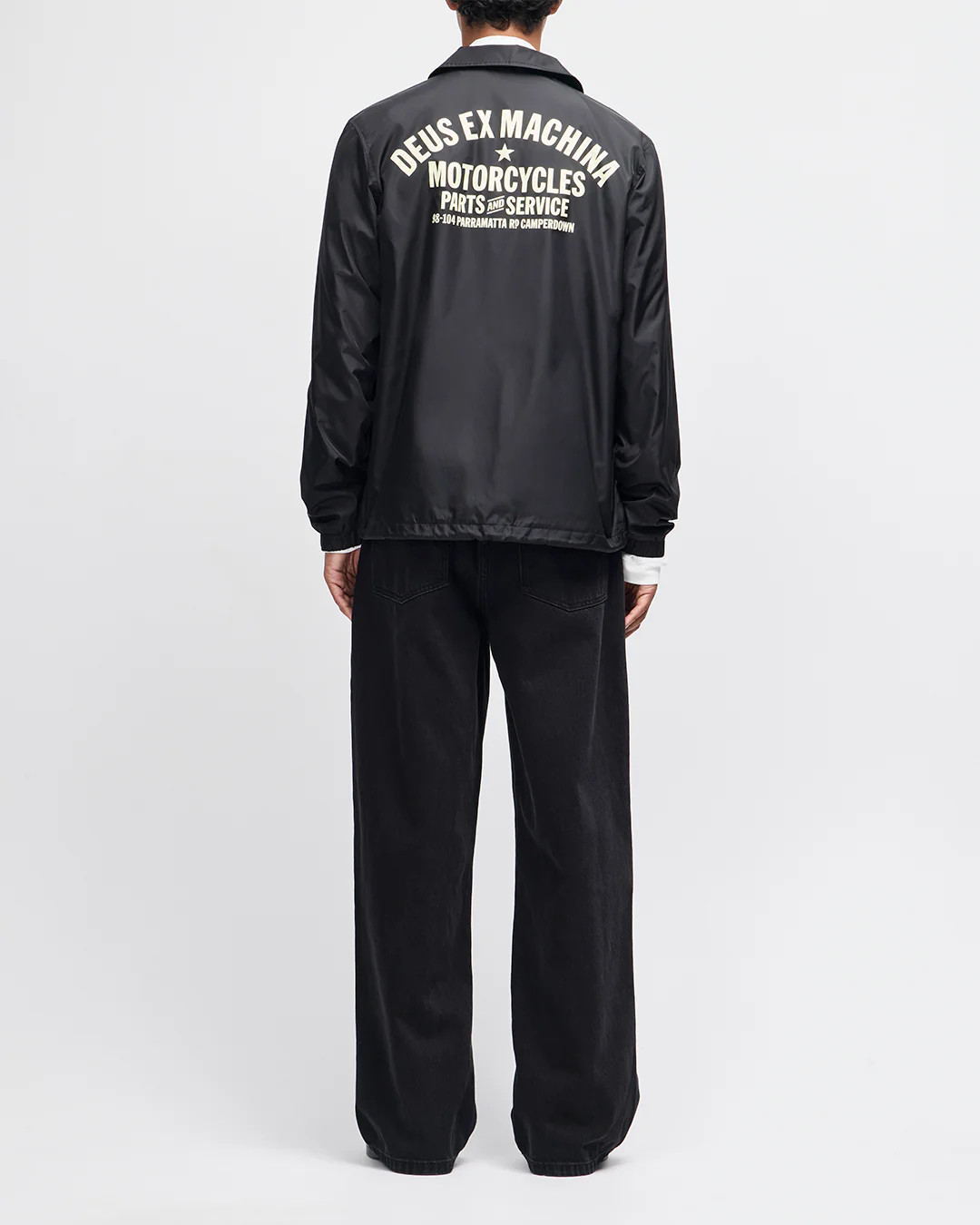 Camperdown Coach - Black - Image 6